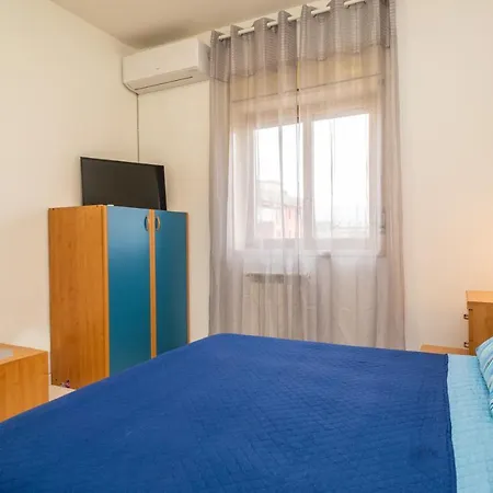 Nigido House Simona 公寓 *