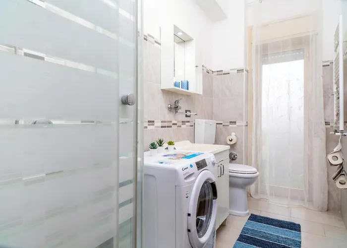 Nigido House Simona *